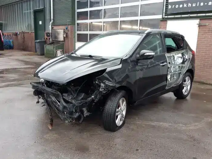 hyundai crash