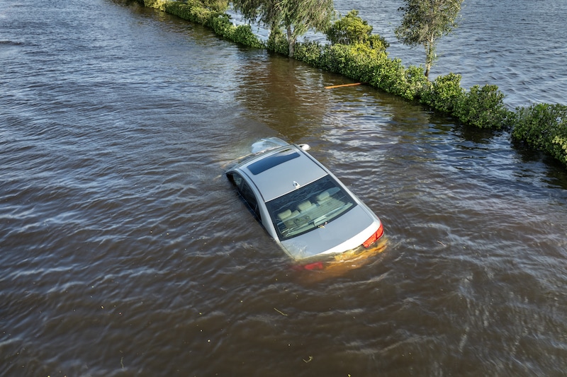 cost to fix a flooded car